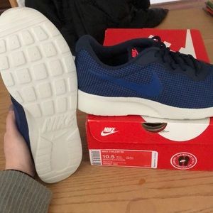 Men’s Nike Tanjun SE